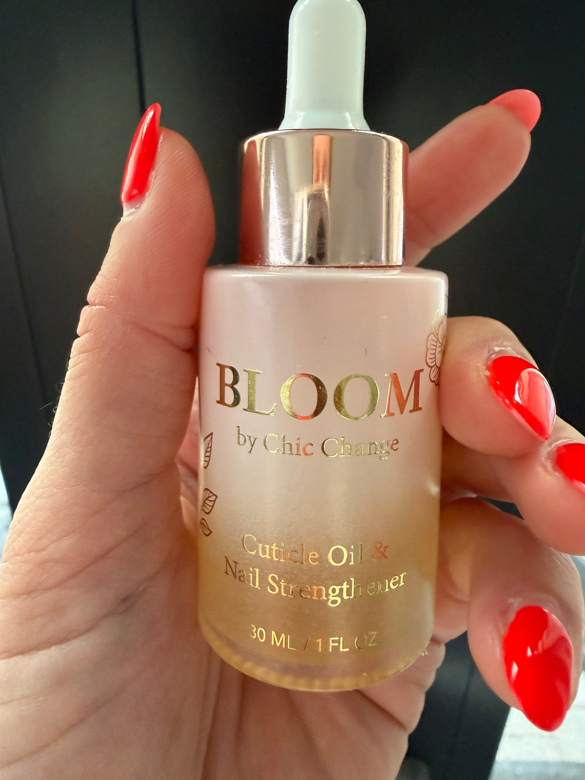 Bloom Cuticle oil & nail strengthener